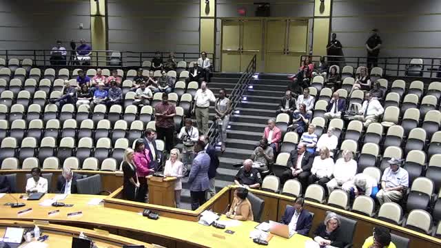 City leaders push for Amtrak return to boost economy