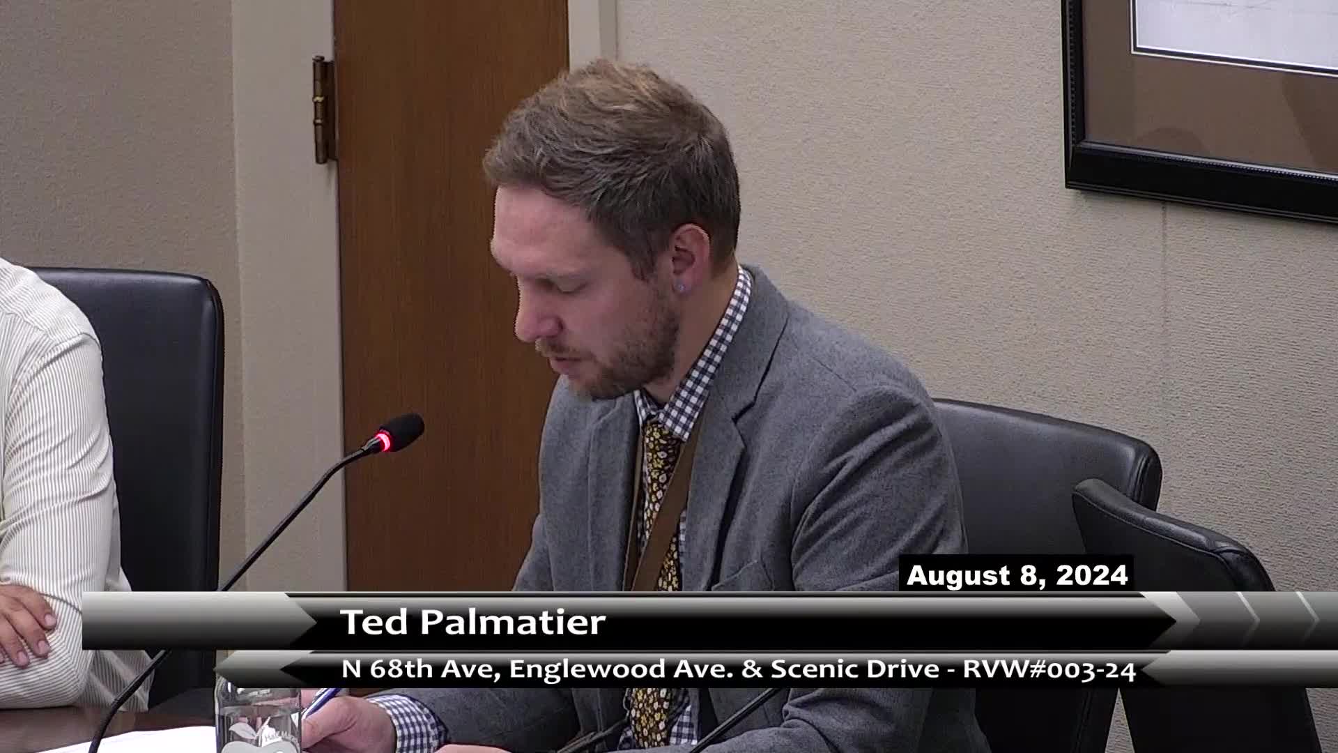 City policy sparks debate over public right of way access