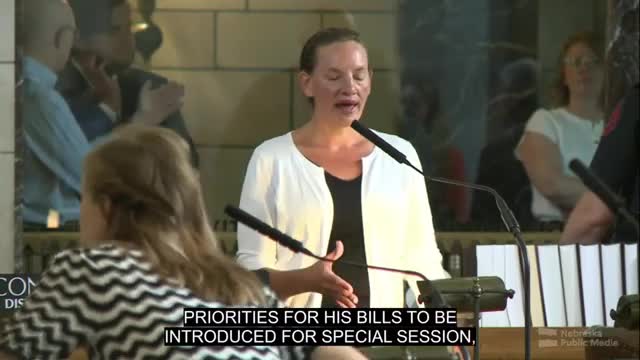 Governor's tax plan declared dead as lawmakers seek alternatives
