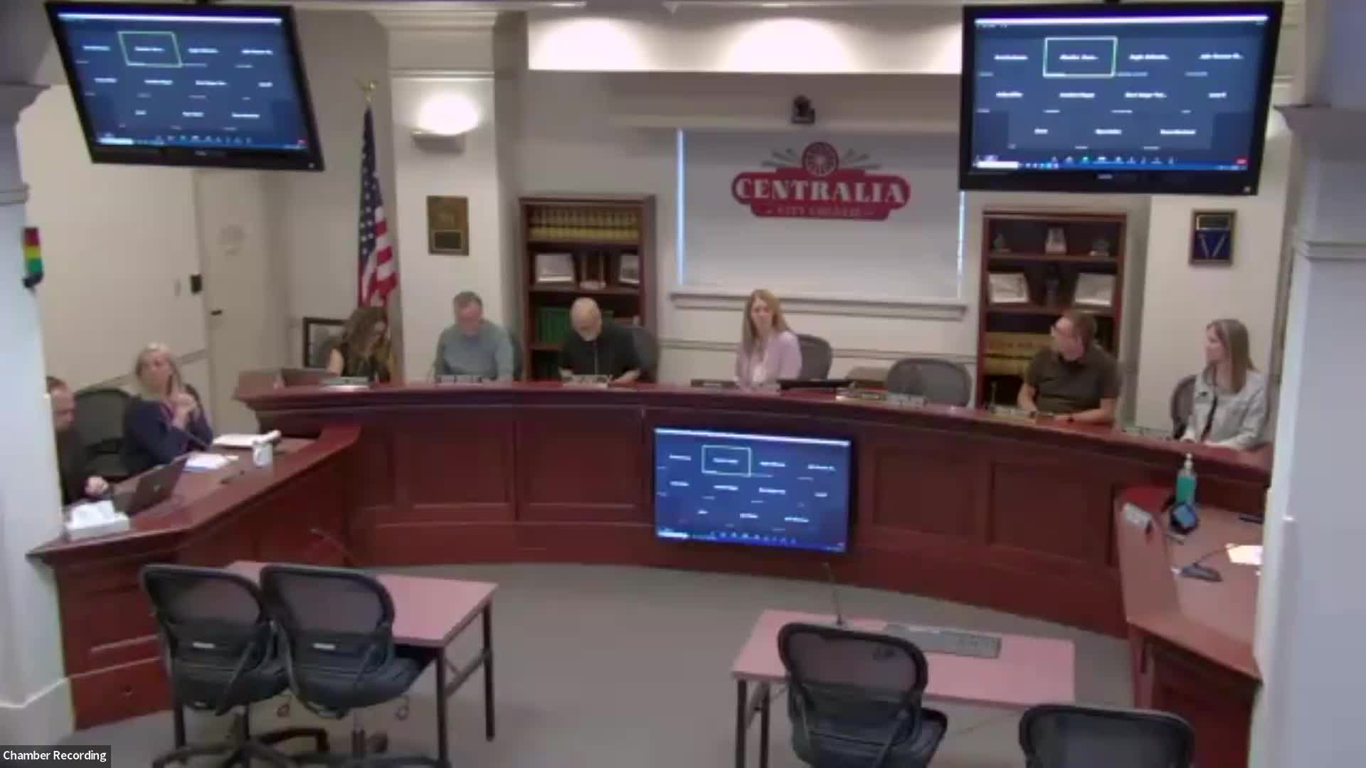 City Council Considers Major Changes to Pet Ownership Rules