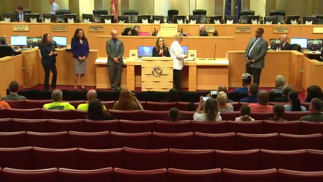 Heroic officer saves lives in fiery highway crash