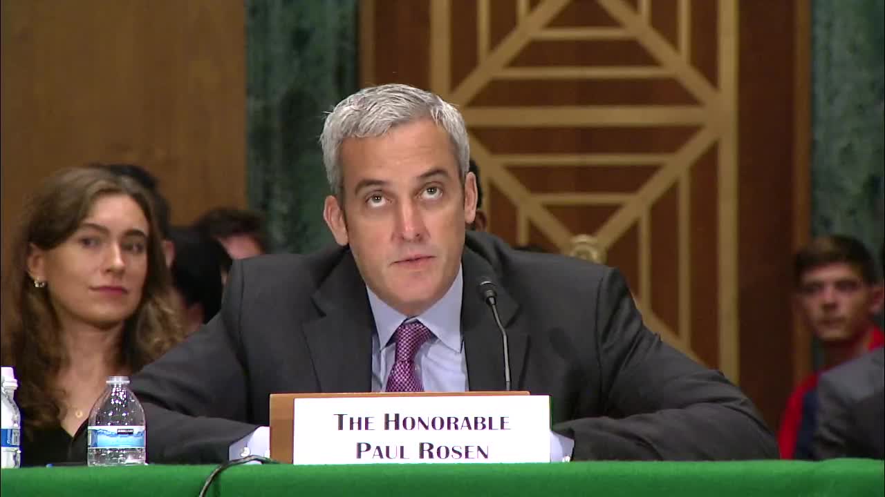 Senator raises alarm over semiconductor exports to China