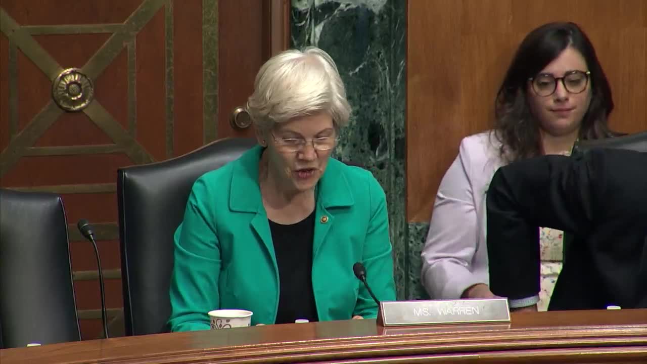 Experts call for ban on harmful non compete agreements