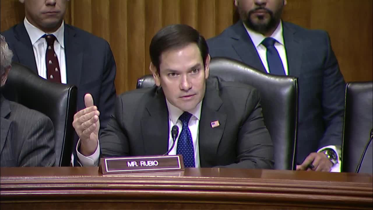 US Must Boost Naval Power to Compete with China