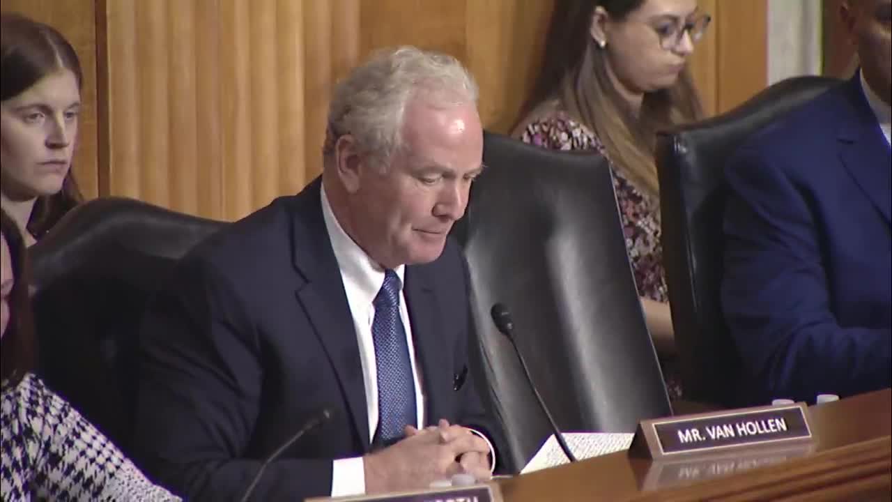 Lawmakers demand urgent action to support Ukraine and counter China