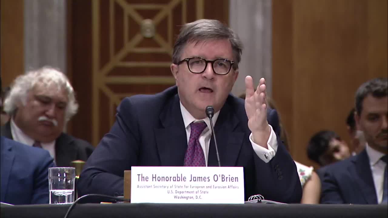 US ramps up pressure on China over Russia support