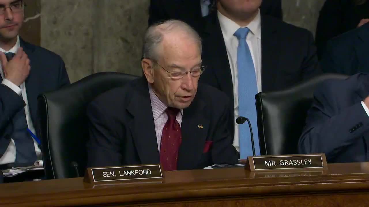 Secret Service faces scrutiny over security failures