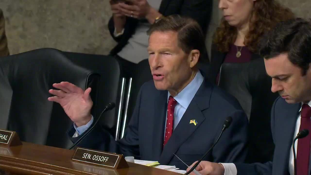 Lawmakers demand accountability for intelligence failures on threats