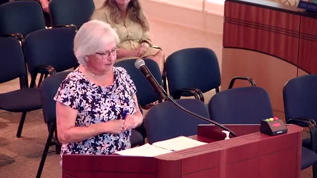 Skunk sightings spark safety concerns in local neighborhoods