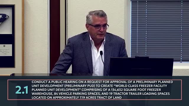 Firefighters face backlash over warehouse blaze response