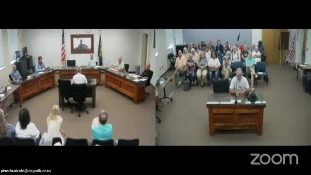 Expert warns of election vulnerabilities and calls for paper ballots