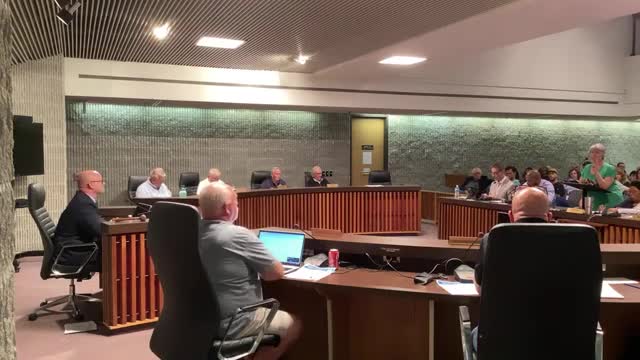 Mayor calls for urgent funding to rescue animal shelter