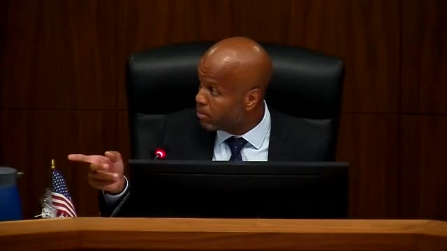 New Vice Mayor Garland sworn in amid emotional ceremony