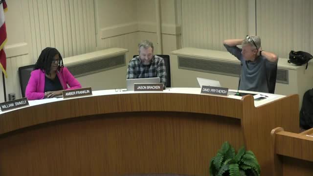 Deer population raises safety concerns in Oxford neighborhood