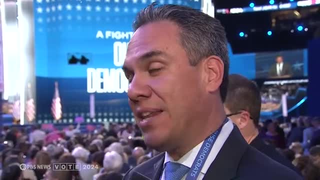 Democrats rally as former Republicans endorse unity against Trump