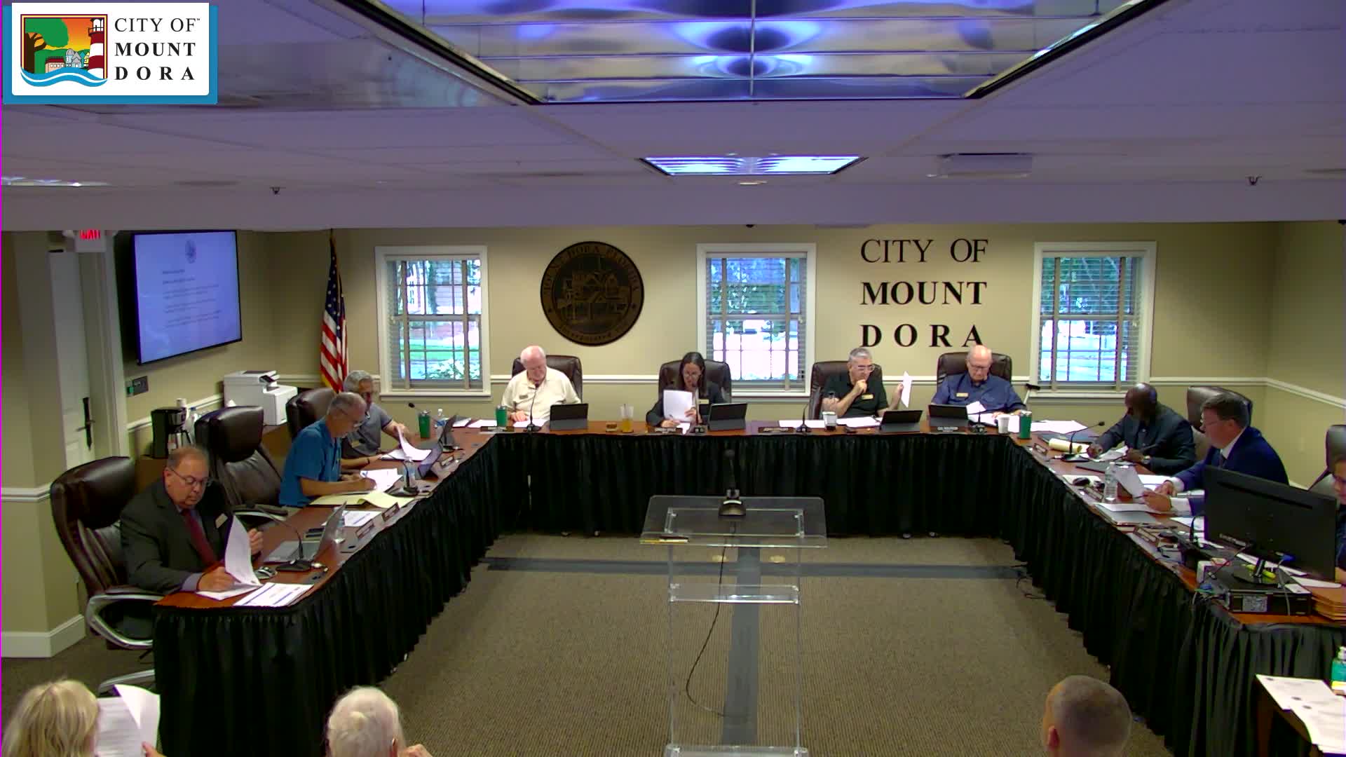 Mount Dora launches electric shuttle service to boost economy