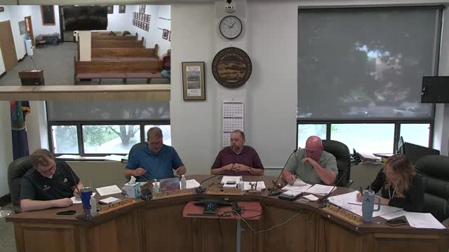 City plans vibrant murals and veteran flags to boost tourism