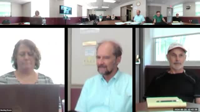 Town leaders push for urgent public transit solutions