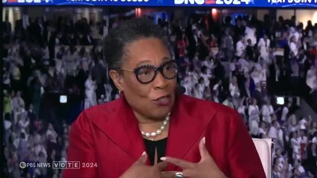 Former HUD Secretary Declares End to Public Life
