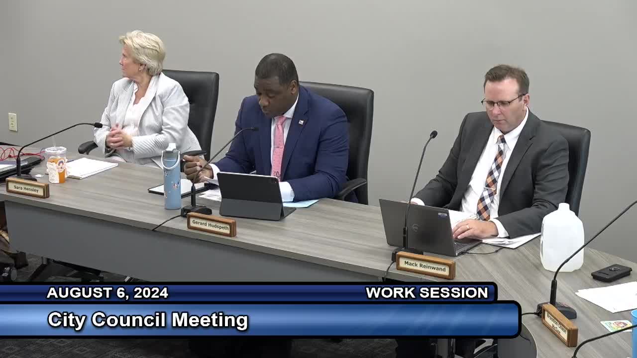 Denton citizen demands urgent climate action plan reforms