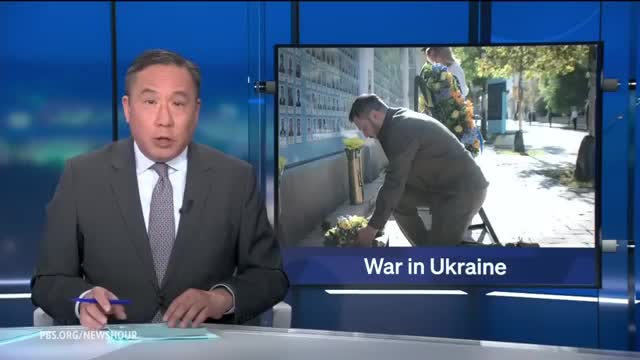 Ukrainian servicemen freed in dramatic prisoner exchange
