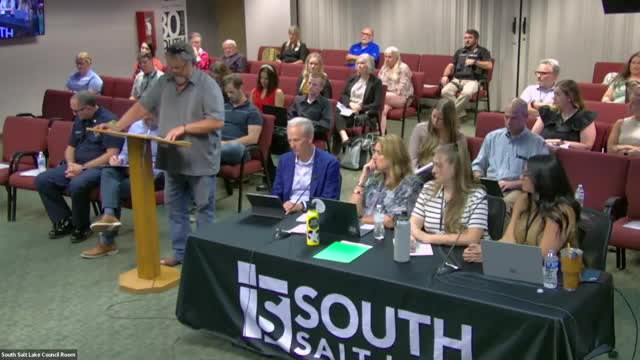 Community rallies for urgent solutions to homelessness crisis