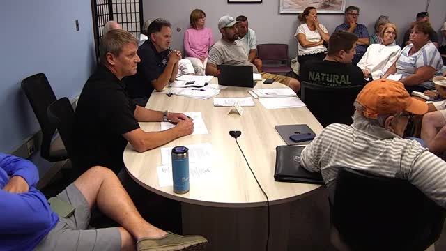 Controversy Erupts Over Public Space for Private Aquaculture