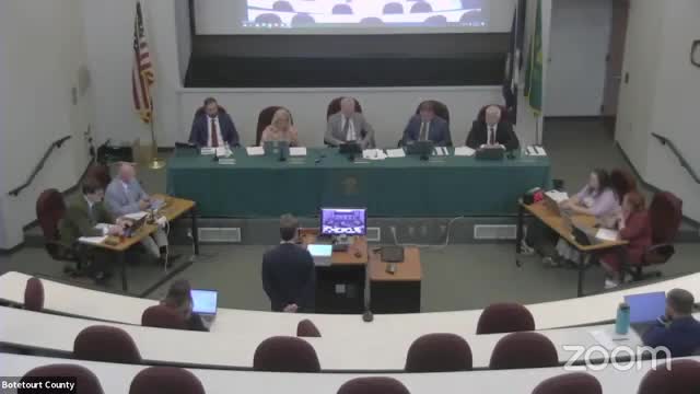 Senator raises alarm over controversial library books