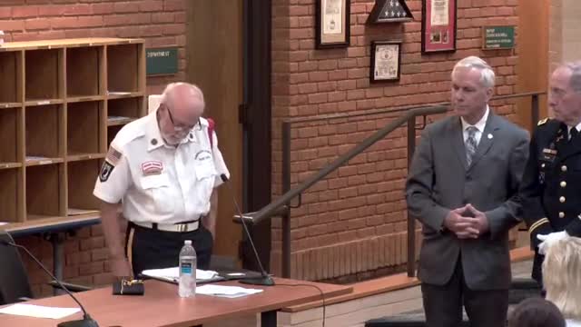 Mayor Hanwell honored with prestigious humanity award