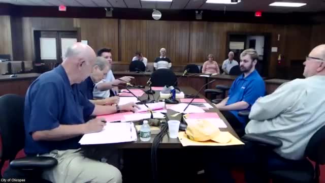 City Council Approves Controversial Zone Change for Duplex Conversion