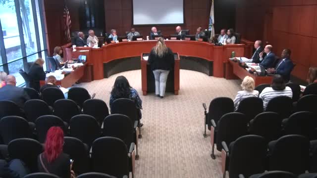 City Council debates tough new fees for vacant buildings