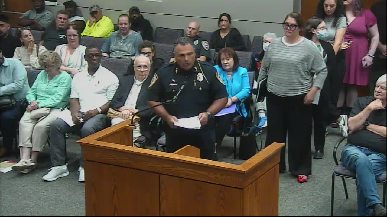 City leaders push for crucial HR reforms to boost police staffing