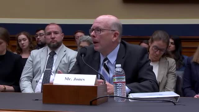 FDA Calls for Stronger Action Against Illegal E-Cigarette Sales