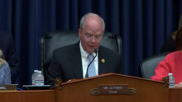 FDA Faces Criticism Over Food Safety and Tobacco Regulation Failures