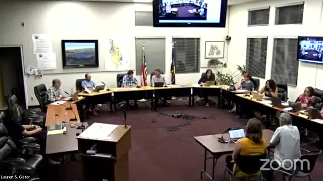 Town leaders rally support for ambitious aquatic center project