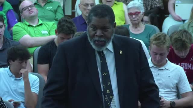 Local leaders clash over controversial entertainment district plans