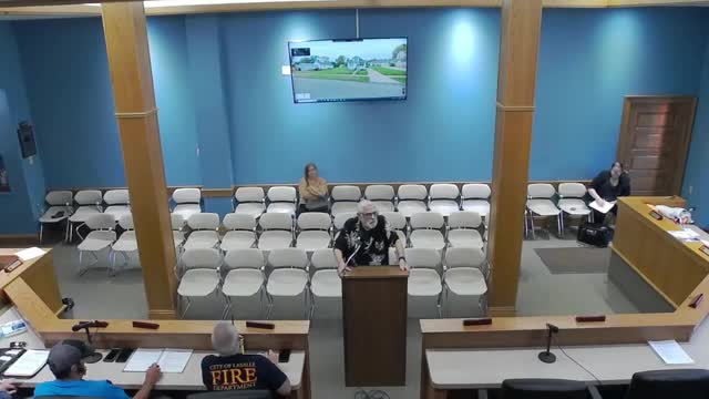 Parking Chaos Sparks Community Debate Over Solutions