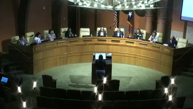 Cedar Hill educators demand fair pay and transparency