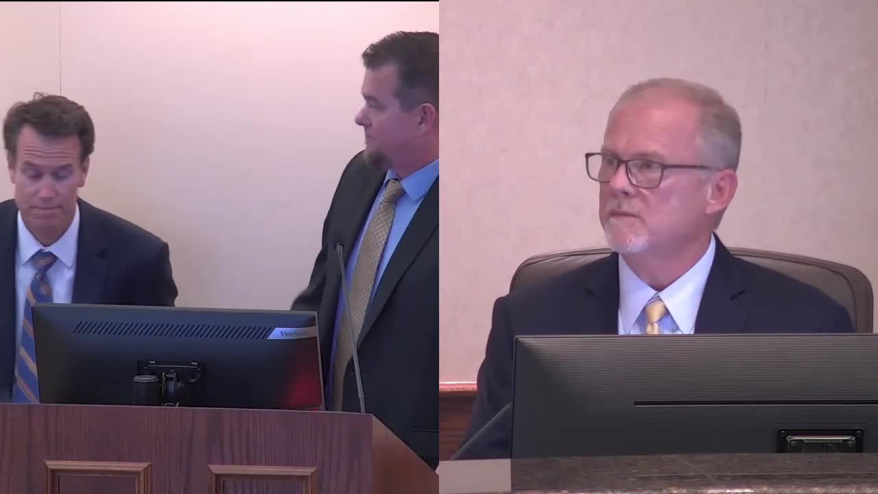 City council mandates urgent repairs for dangerous structure