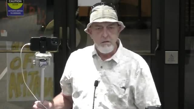 City meeting erupts over controversial public comments