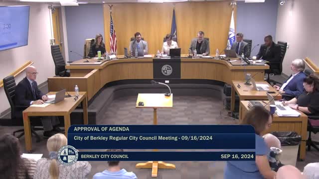 Mayor confronts community fears over downtown gun shop plans