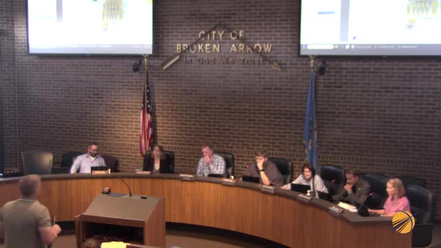 Community debates major development plan amid traffic concerns