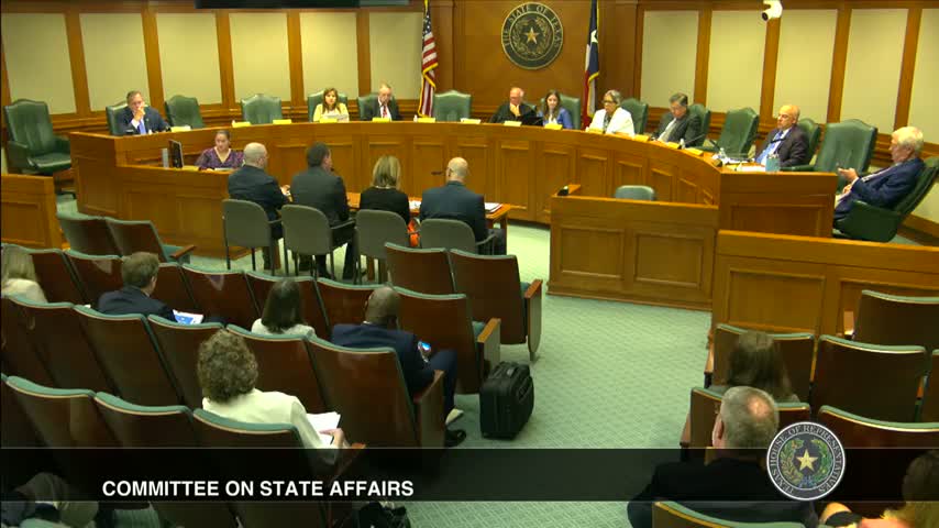 Texas leaders push for insurance reform amid coastal crisis