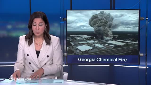 Chemical plant fire forces 90000 to shelter in place