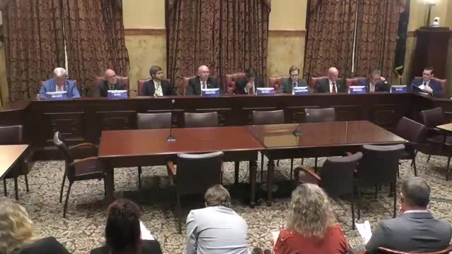 Senate passes crucial solar decommissioning bill with industry backing