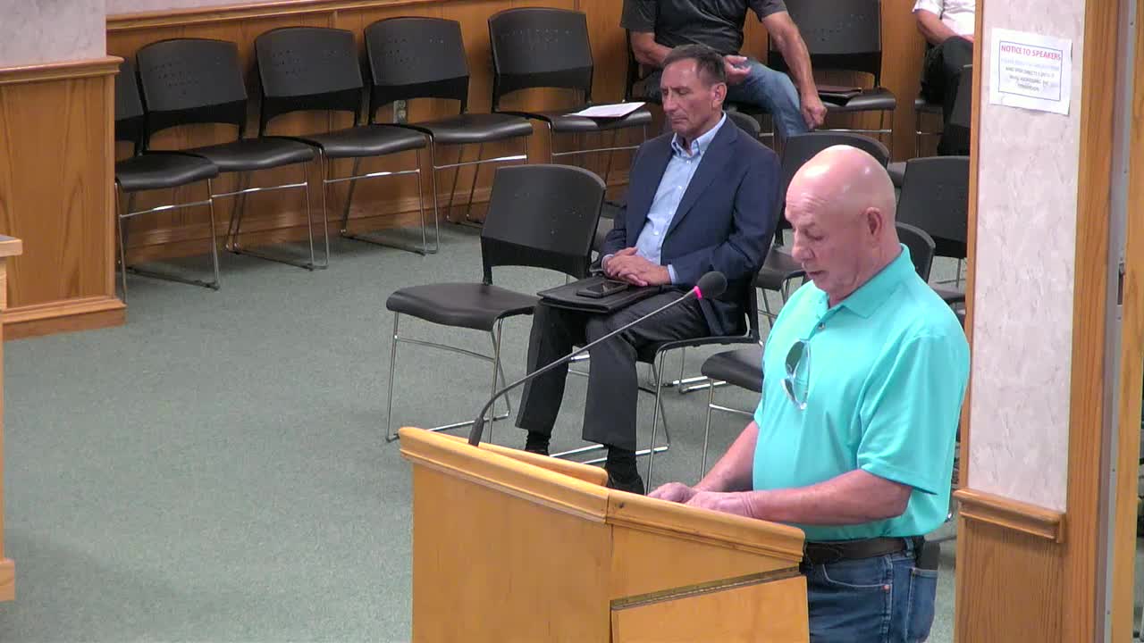 Clovis residents clash over golf course management and pipeline project