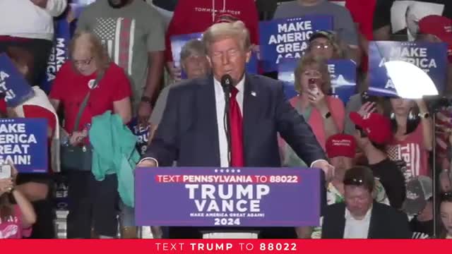 Trump rallies supporters in Pennsylvania amid hurricane devastation