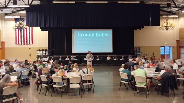 Leavenworth community rallies to sustain local charm