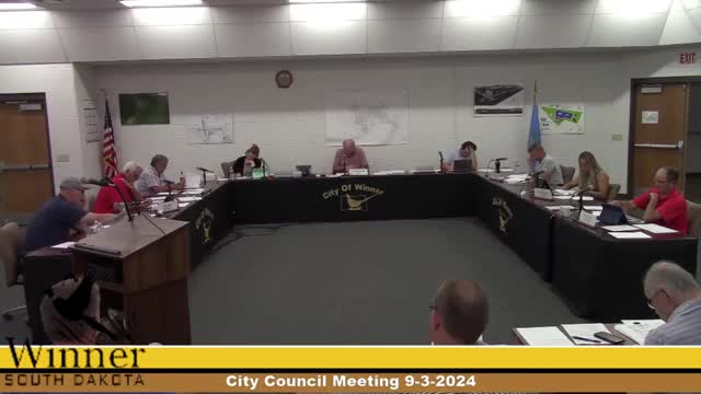 City Council Votes to Enforce Controversial Mowing Bill