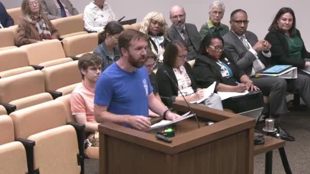Advocates push for safer bike lanes in Roanoke